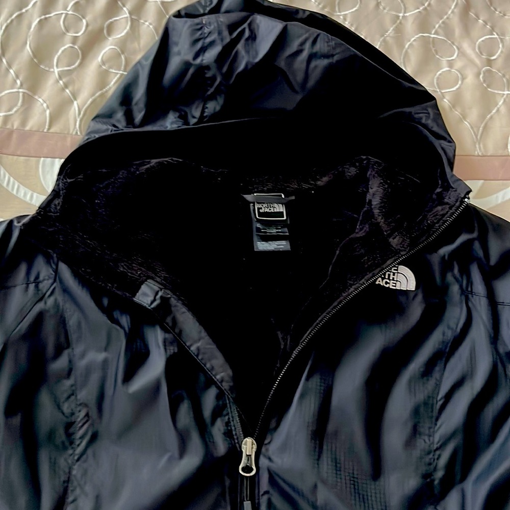 Black North Face hooded jacket